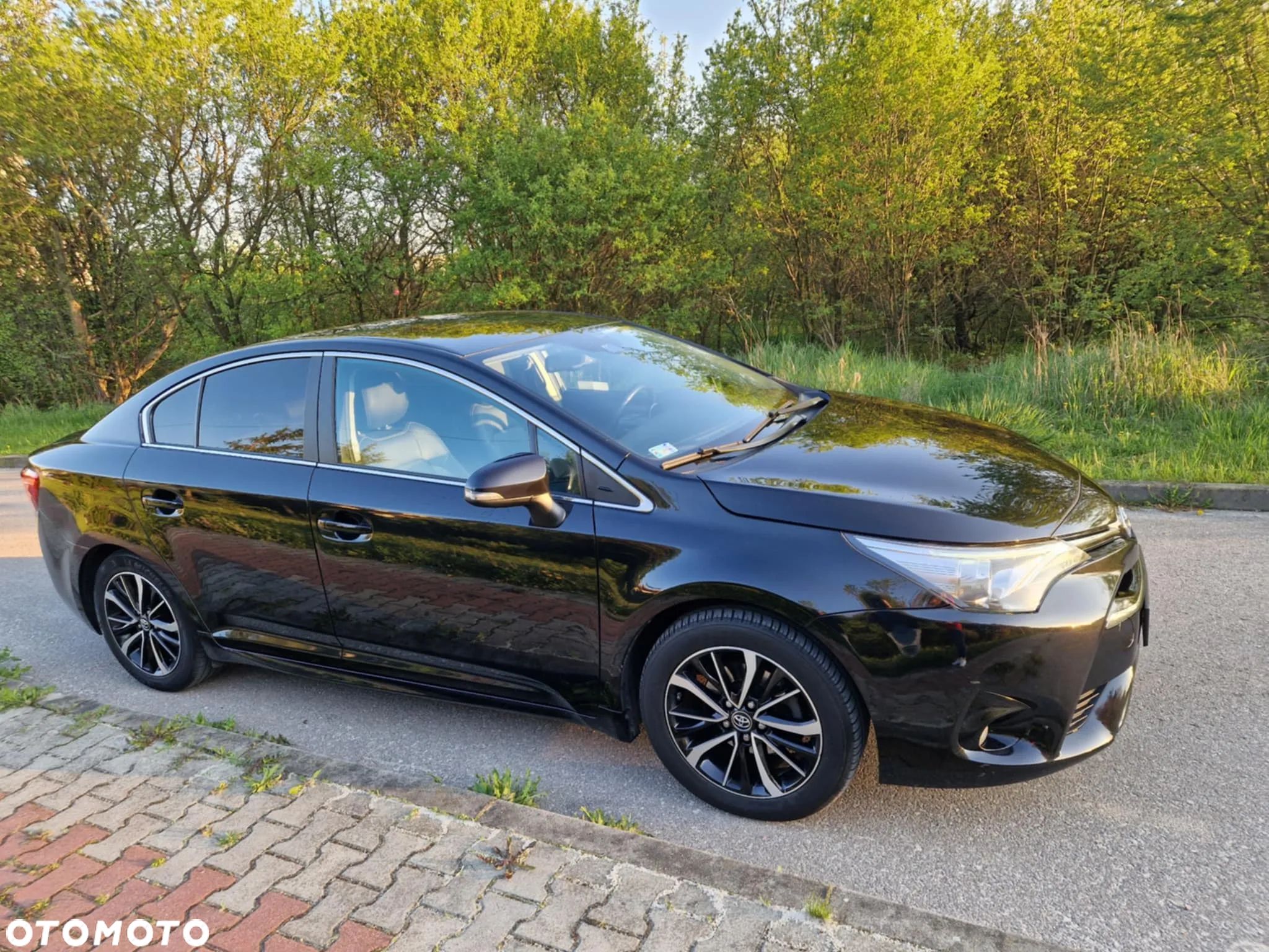 Toyota Avensis 2.0 Prestige MS - 1