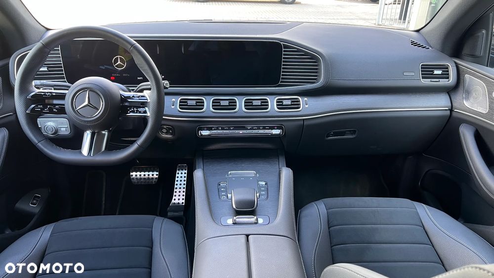 Mercedes-Benz GLE 300 d mHEV 4-Matic AMG Line - 12