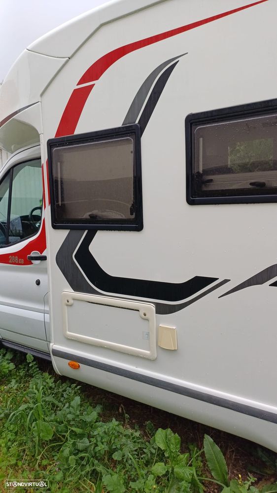 Ford Transit Challenger - 24