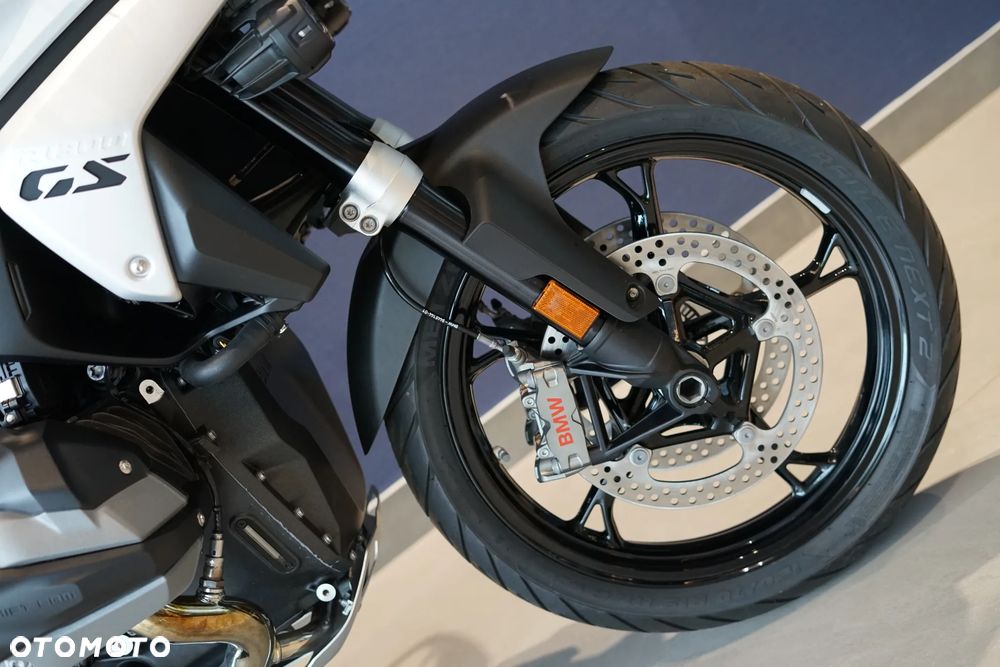 BMW R - 13