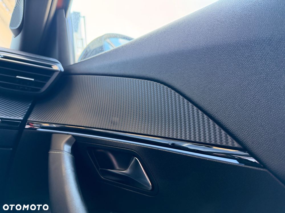 Peugeot 2008 1.5 BlueHDi GT S&S EAT8 - 19