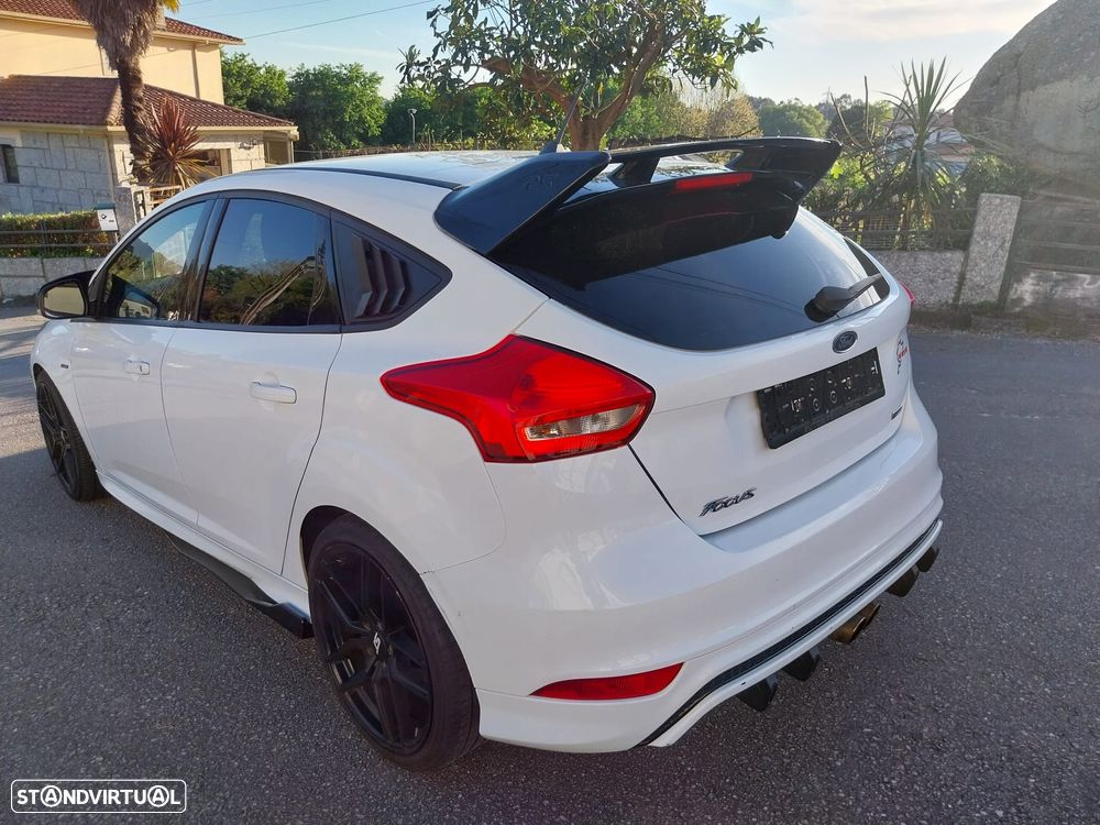 Ford Focus 1.0 EcoBoost S&S ST-Line - 7