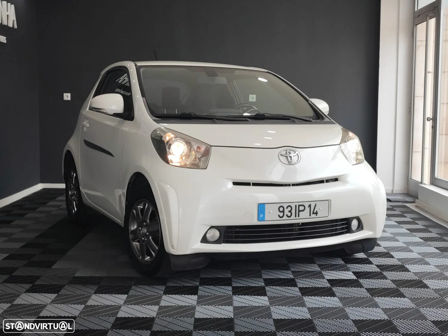 Toyota iQ 1.0 VVT-i 2 EP - 5
