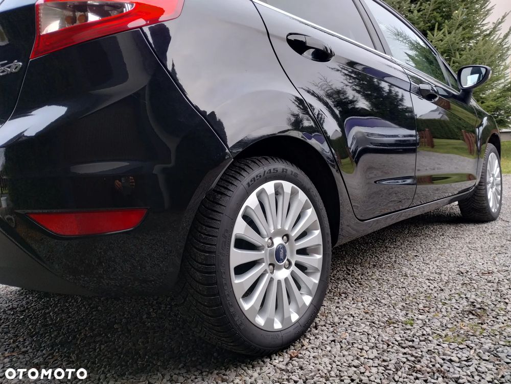 Ford Fiesta 1.25 Titanium - 16
