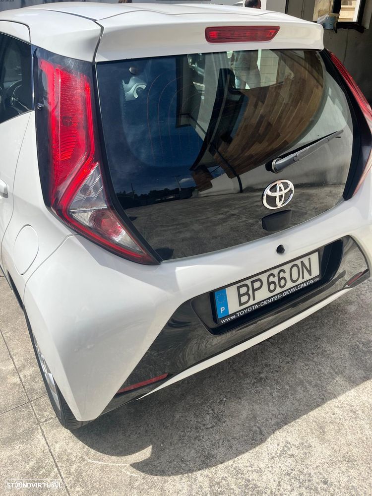 Toyota Aygo 1.0 - 3