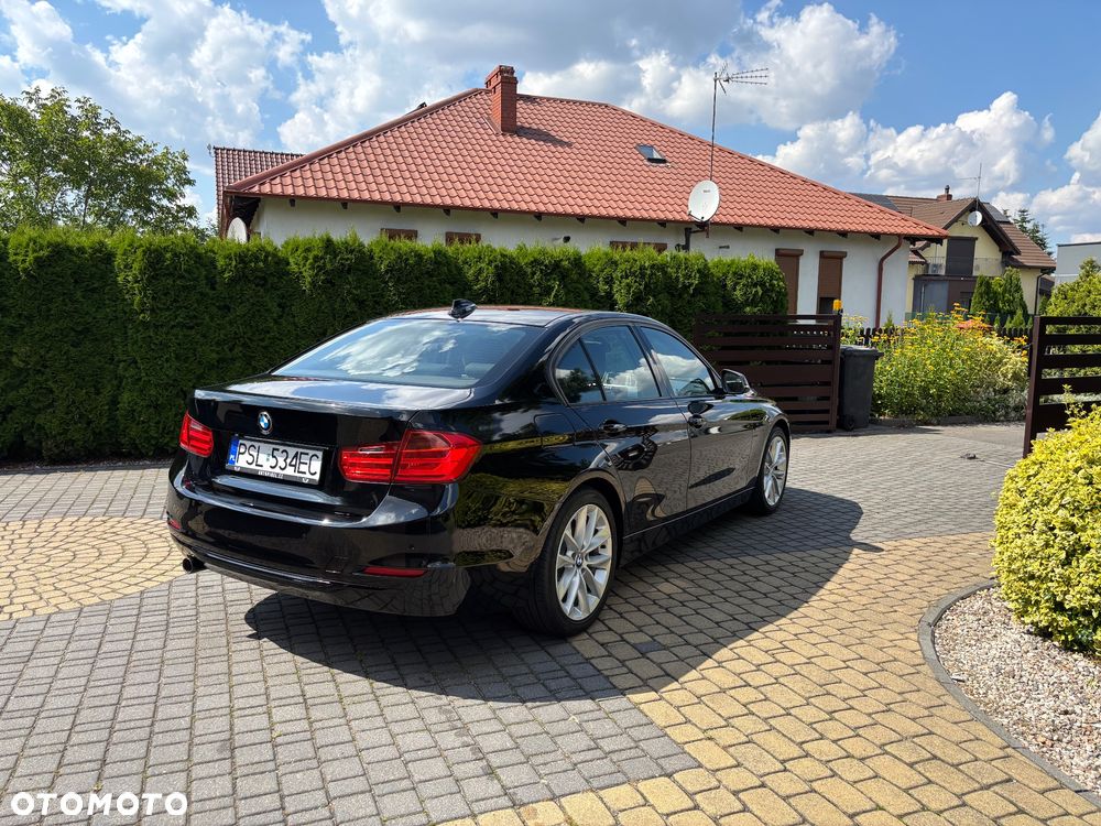 BMW Seria 3 320d - 6