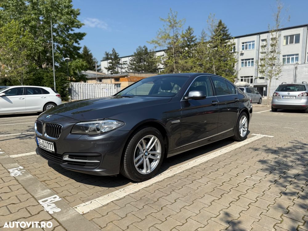 BMW Seria 5 520d AT - 2