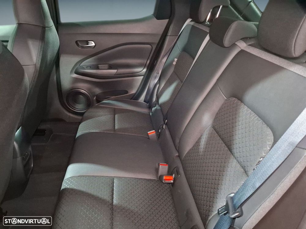 Nissan Juke 1.6 Hybrid N-Connecta — fotografia 14