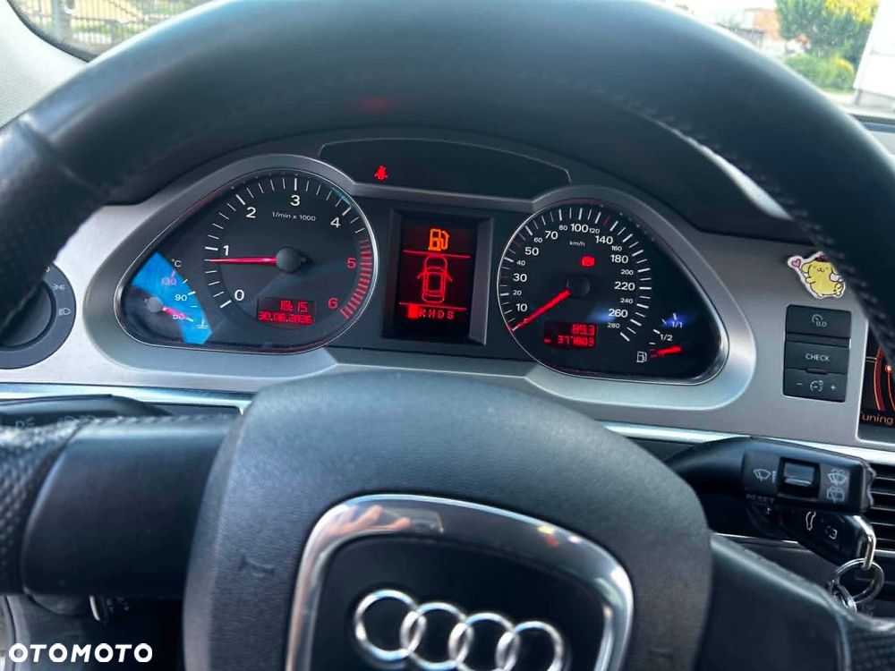 Audi A6 Avant - 4