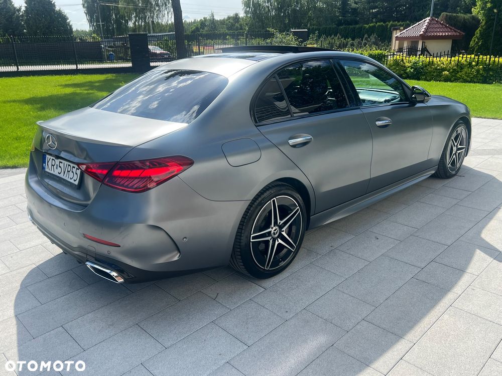 Mercedes-Benz Klasa C 300 d mHEV AMG - 4