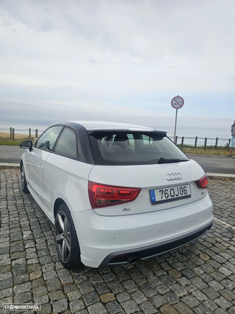 Audi A1 1.6 TDI S-line - 2