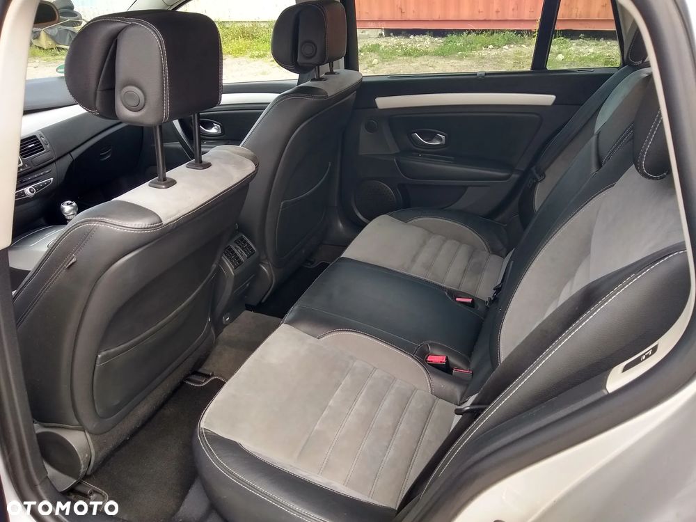 Renault Laguna 2.0 DCi FAP GT - 21