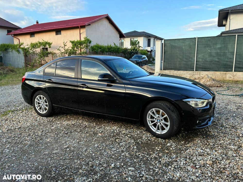 BMW Seria 3 320d xDrive AT - 3