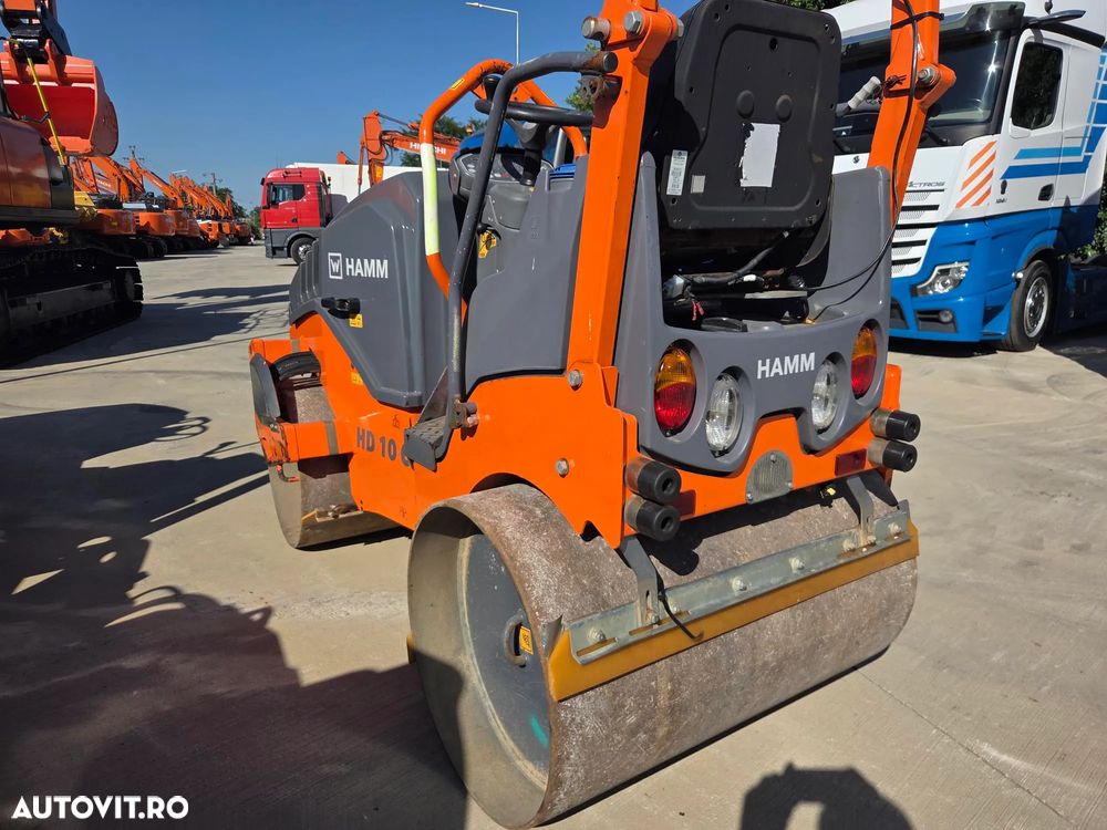 Hamm HD10C, 2019, 667h, latime tambur 1m, Masa operationala 1,5t, motor Kubota 25CP, sistem stropire, produs in Germania, posibilitate leasing 3 ani, STARE FOARTE BUNA-PROMOTIE 19.900 EUR+Tva - 26