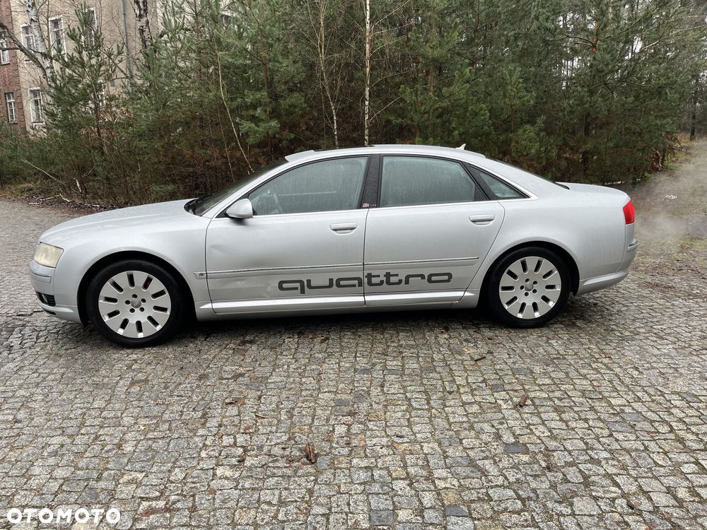Audi A8 - 7