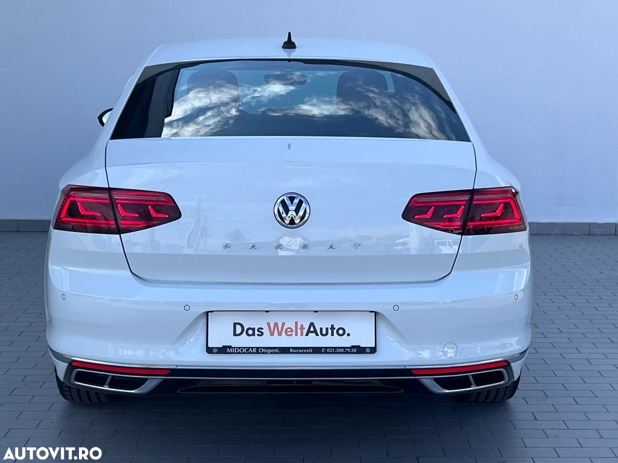 Volkswagen Passat - 7