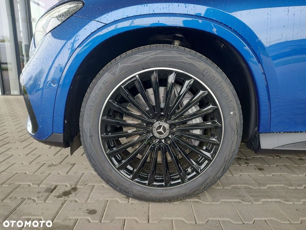 Mercedes-Benz GLC - 9