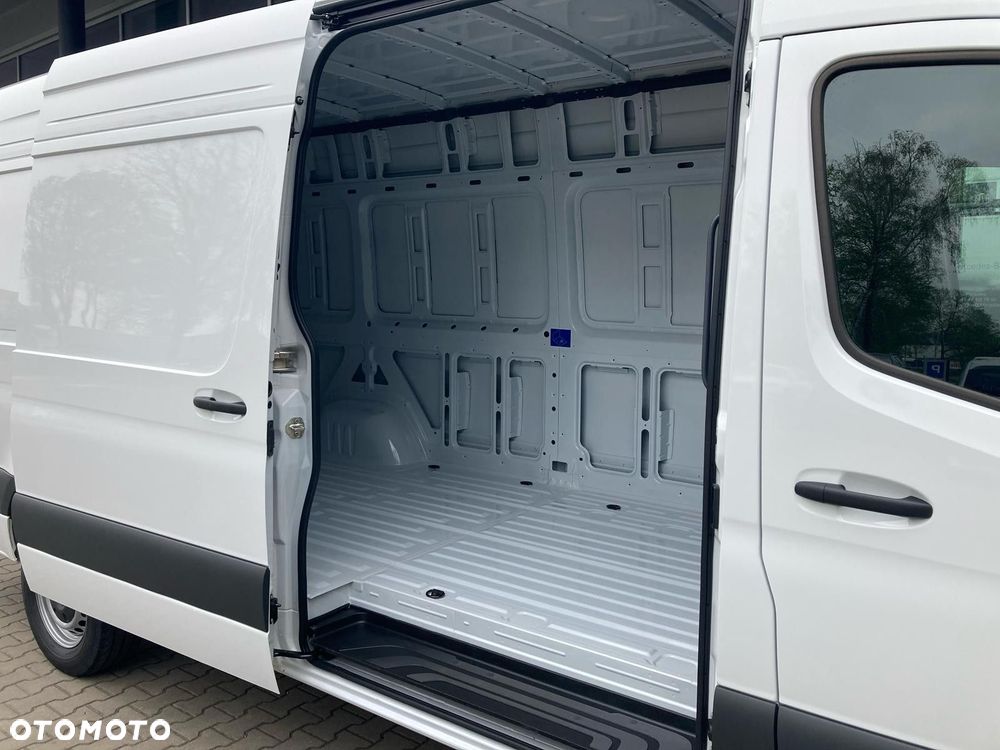 Mercedes-Benz Sprinter 317 CDI - 8