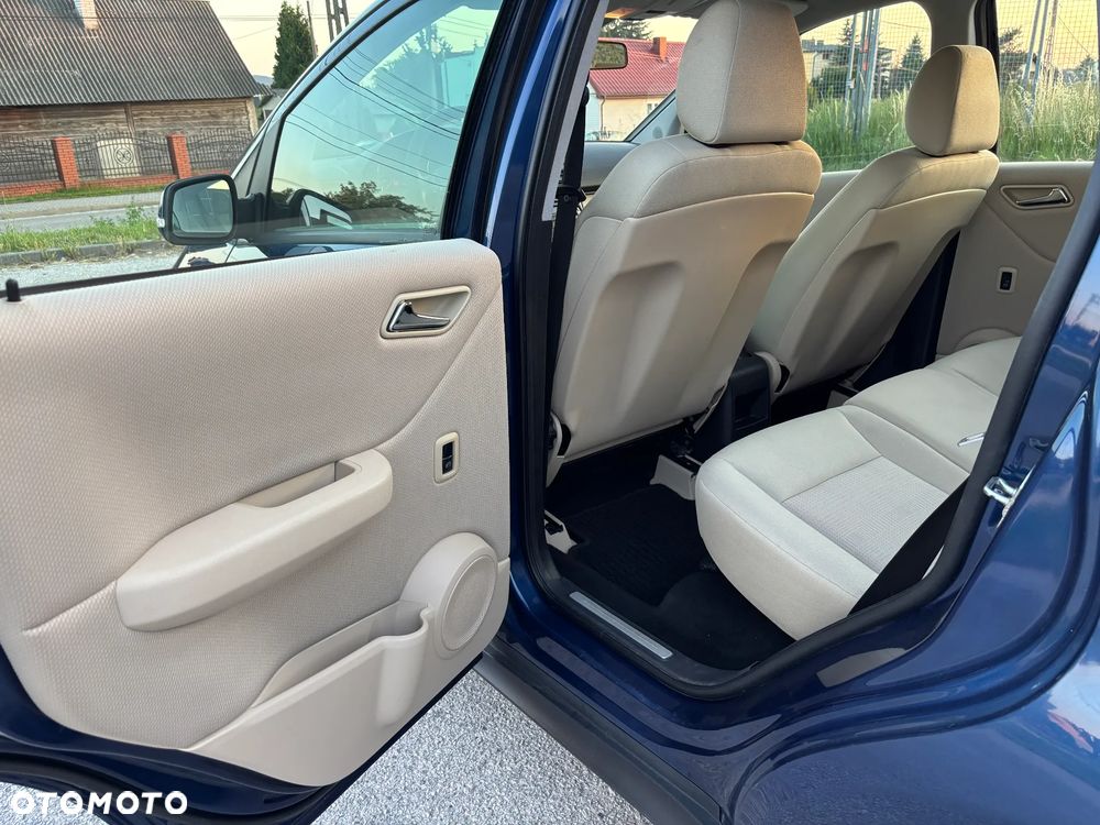 Mercedes-Benz Klasa A 160 BlueEFFICIENCY Elegance Special Edition - 15