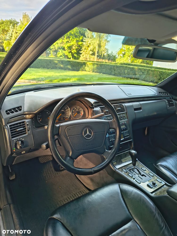 Mercedes-Benz Klasa E 430 Avantgarde - 8