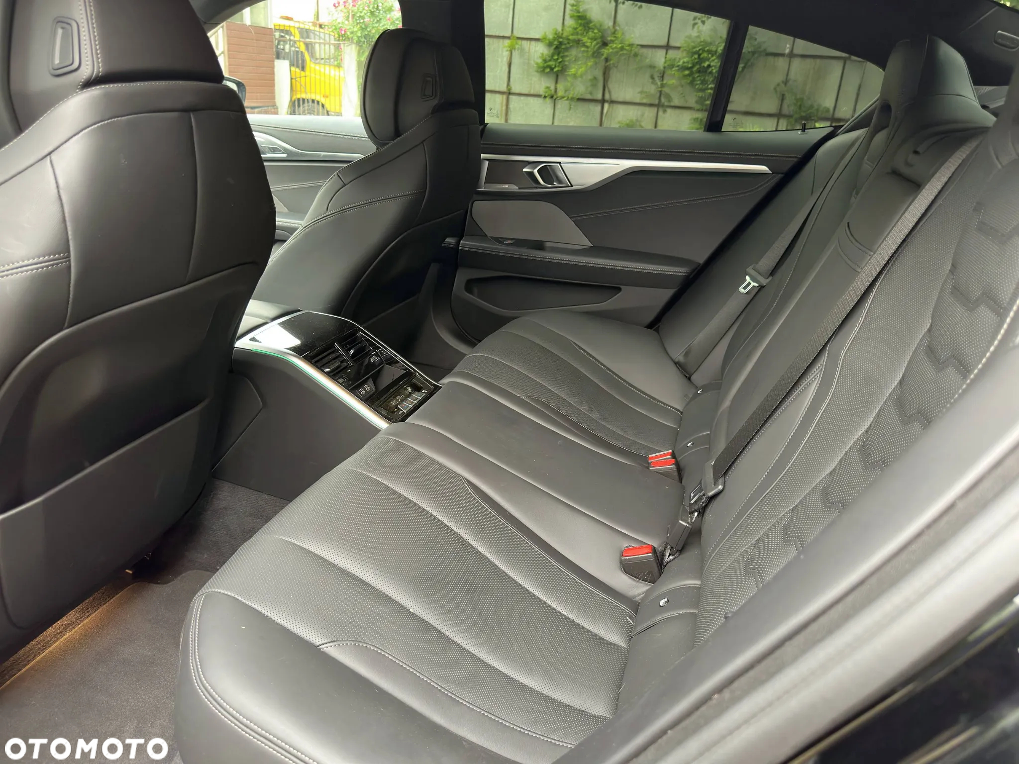 BMW Seria 8 M850i xDrive - 13