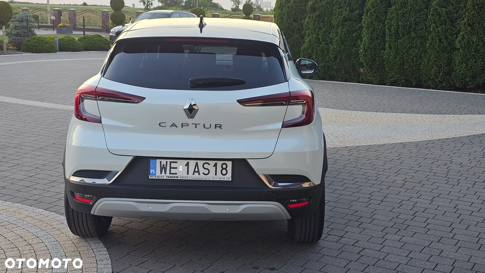 Renault Captur TCe Mild Hybrid 140 EDC GPF TECHNO - 6