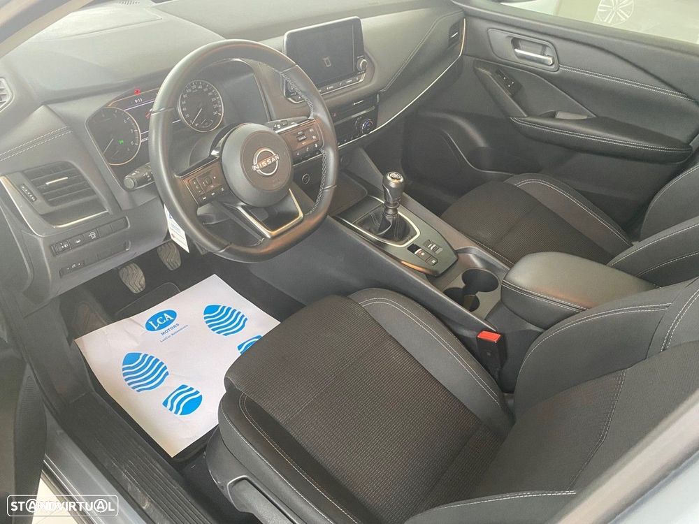 Nissan Qashqai 1.3 DIG-T Premiere Edition - 32