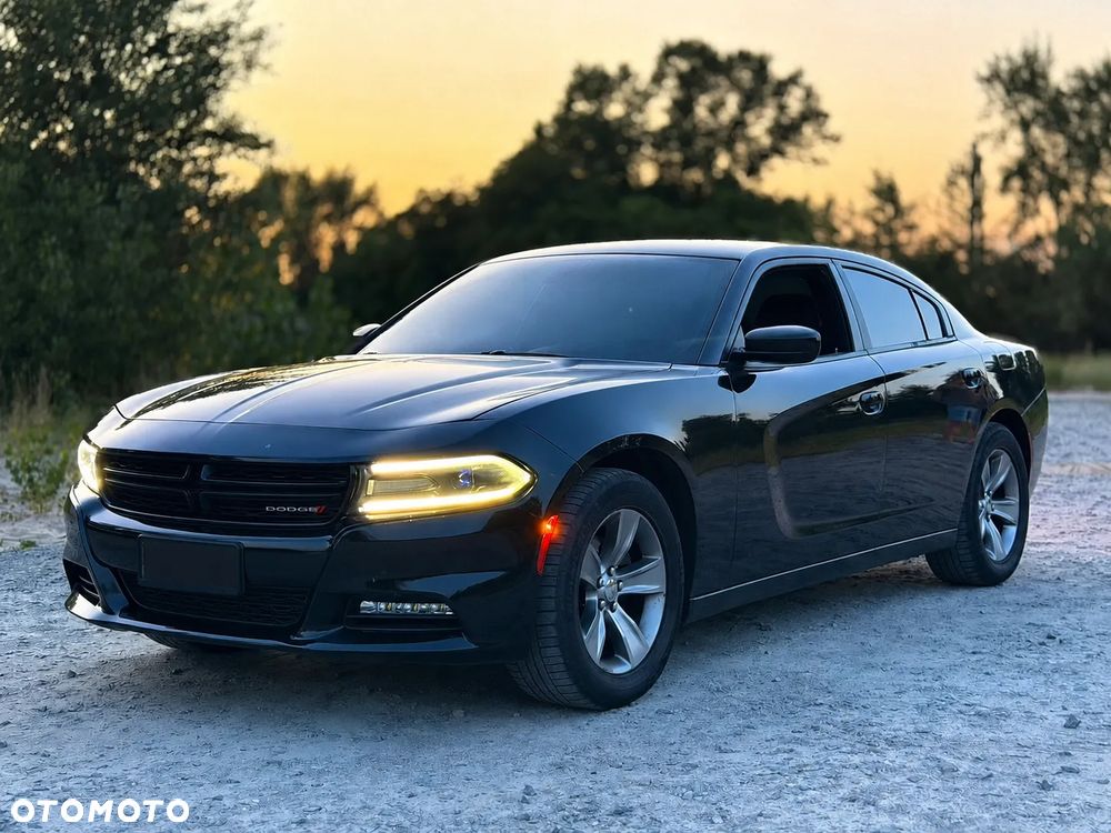 Dodge Charger - 3