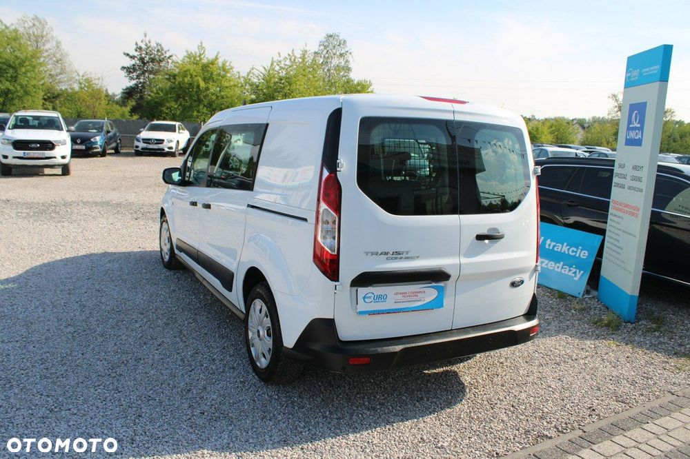 Ford Transit Connect - 8