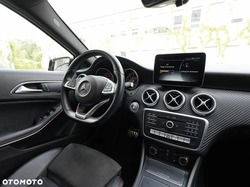 Mercedes-Benz Klasa A 180 7G-DCT AMG Line - 18