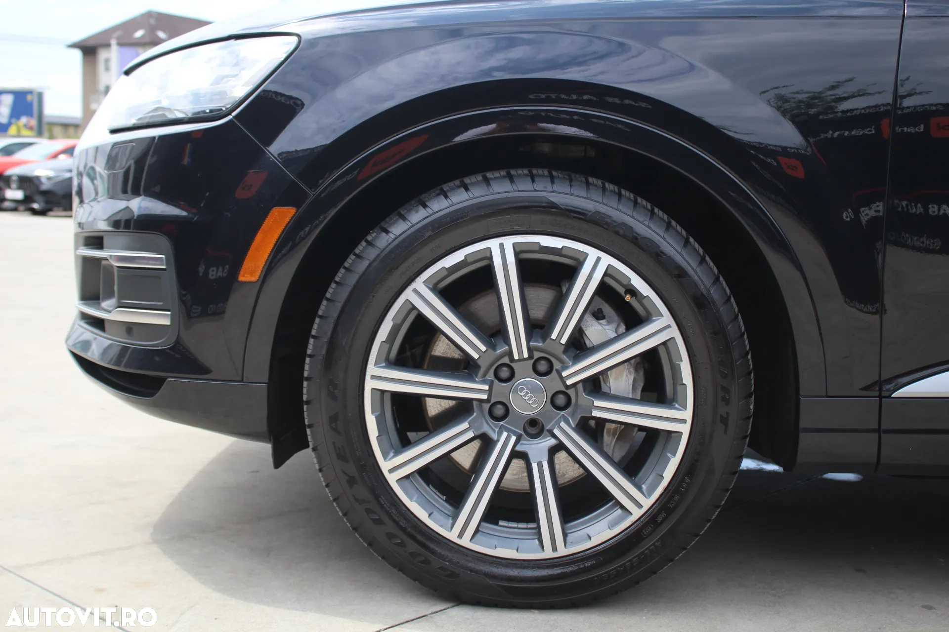 Audi Q7 3.0 55 TFSI quattro Tiptronic Basic - 30