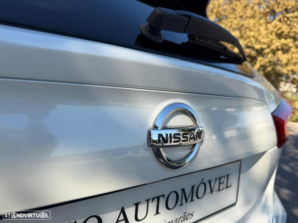 Nissan Qashqai 1.3 DIG-T MHEV Premiere Edition - 27