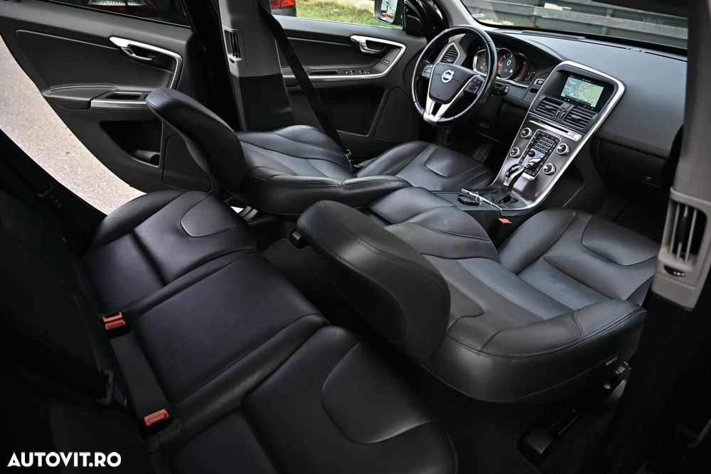 Volvo XC 60 D4 Geartronic Summum - 16