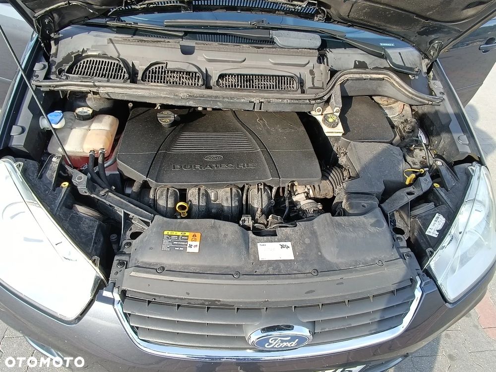 Ford C-MAX 2.0 Titanium - 14