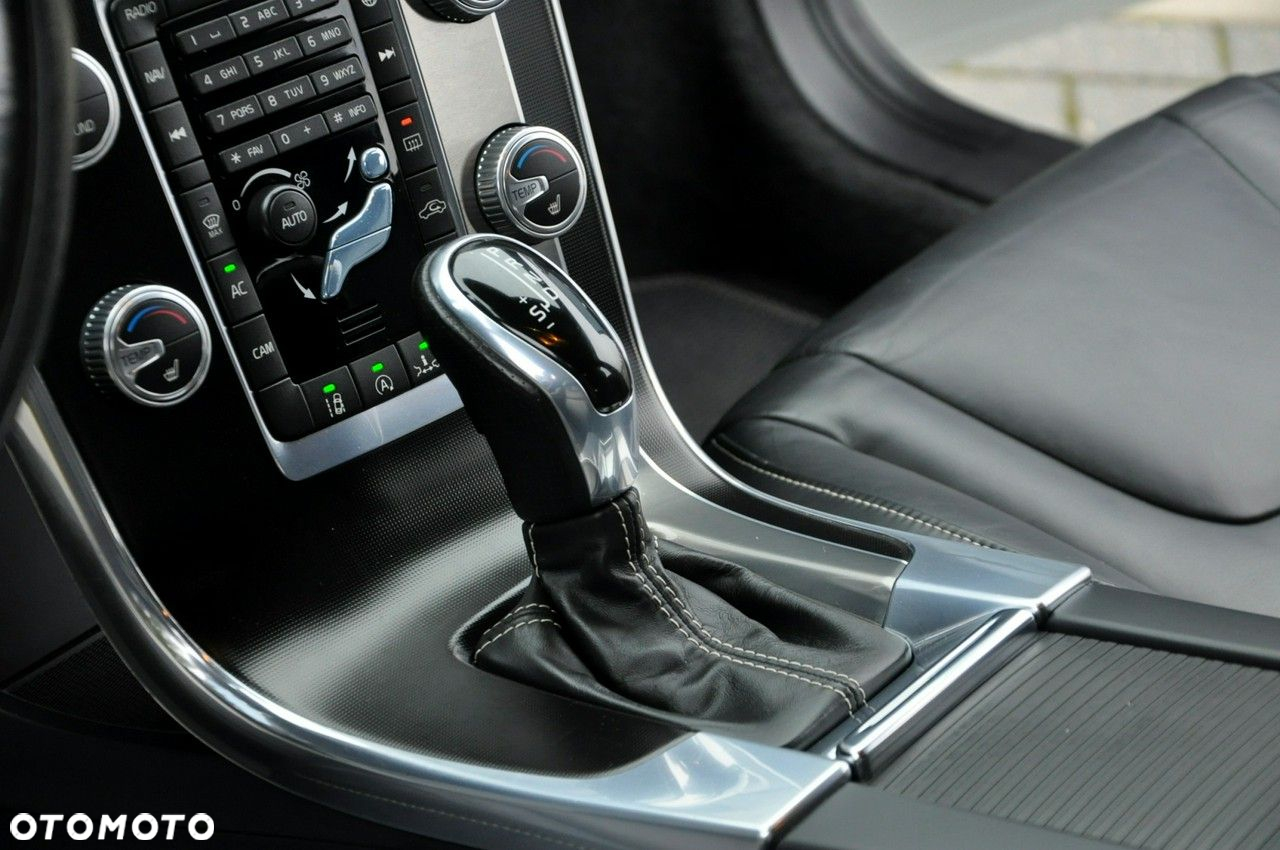 Volvo V60 - 36