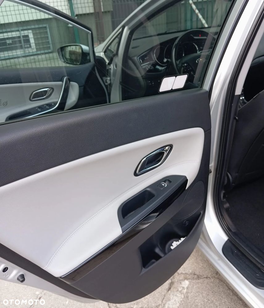 Kia Ceed 1.6 CRDi L Business Line - 14
