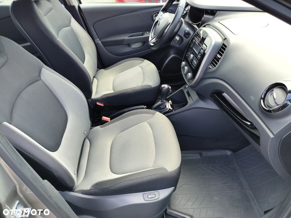 Renault Captur - 22