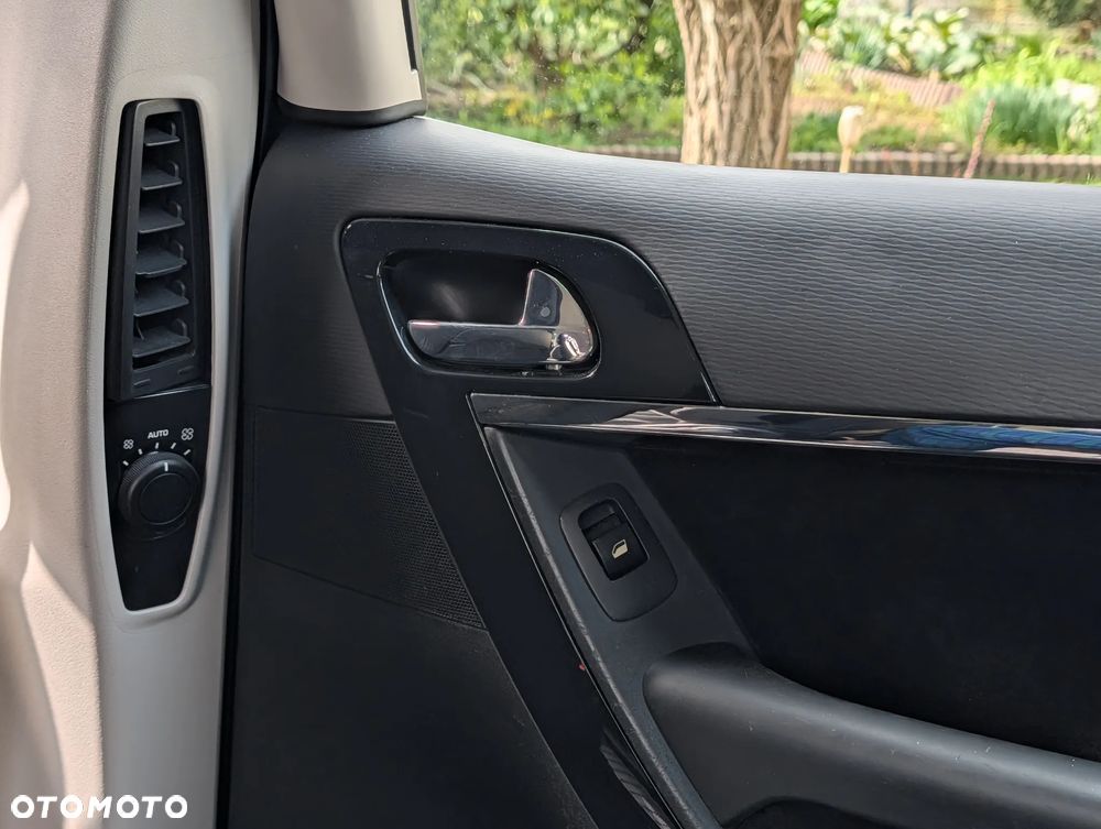 Citroën C4 Picasso 2.0 16V Exclusive - 12