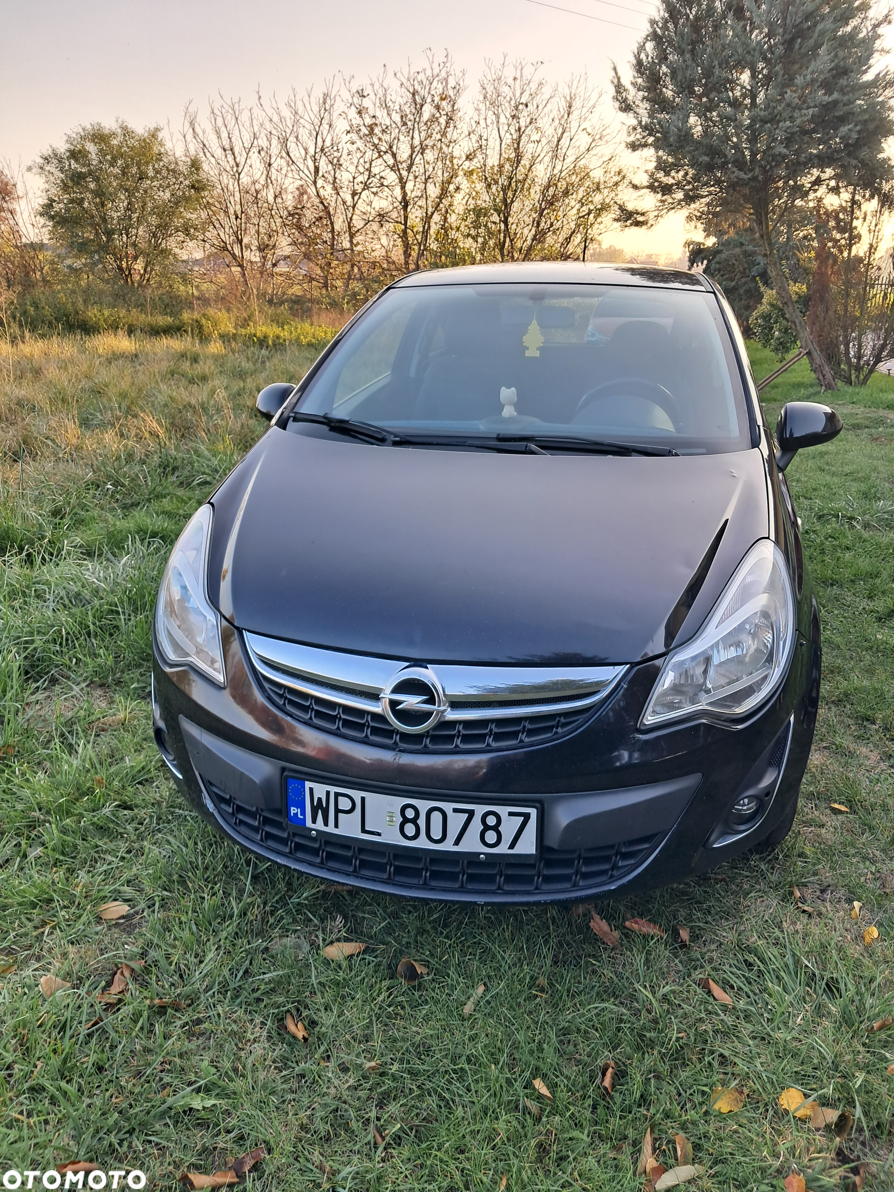 Opel Corsa - 8