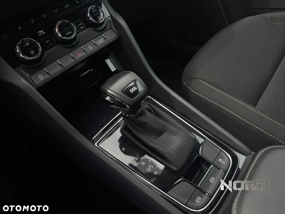 Skoda Karoq 1.5 TSI ACT DSG Ambition - 22