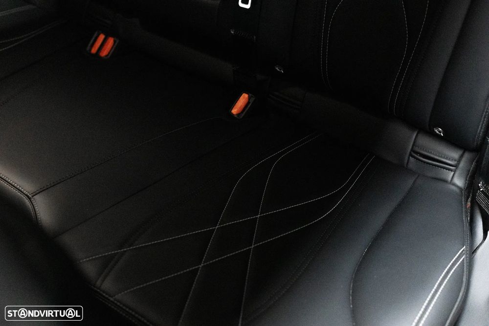 Ford Mustang Mach-E Standard - 33