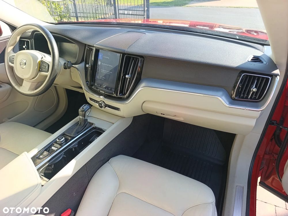 Volvo XC 60 T5 GPF AWD Momentum - 13