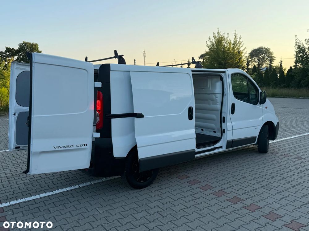 Opel VIVARO - 16