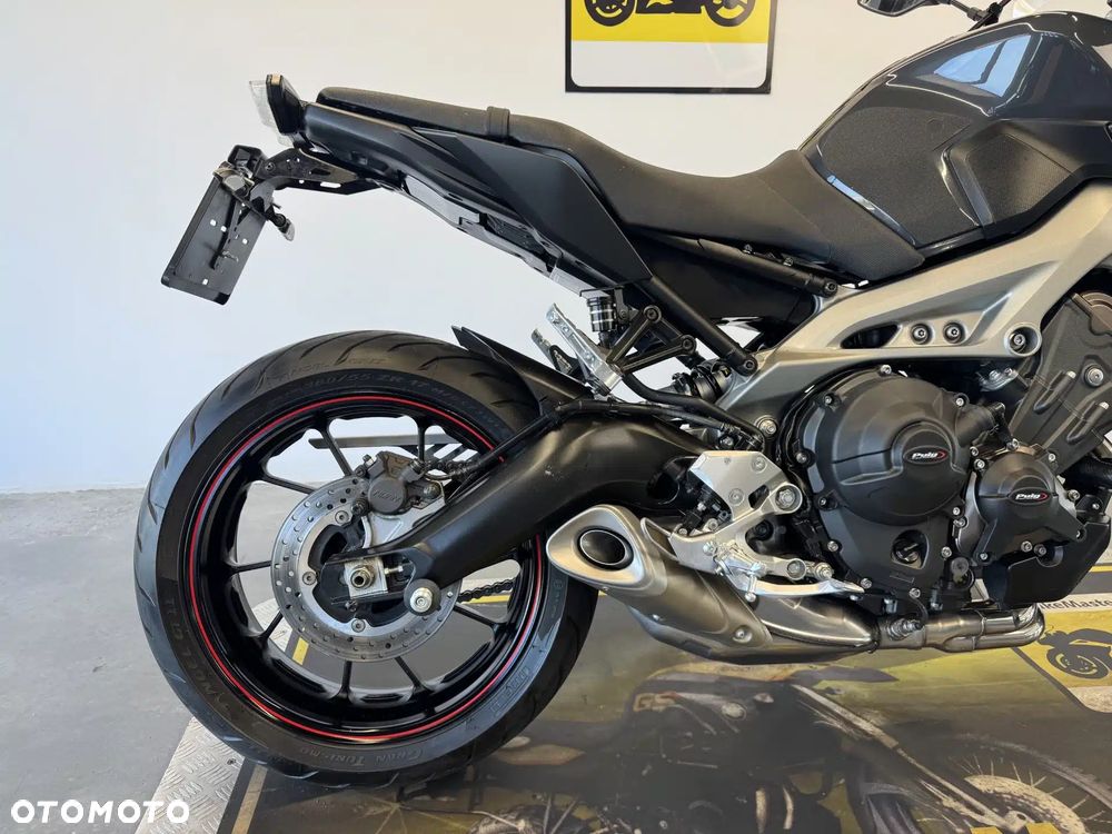 Yamaha MT - 16