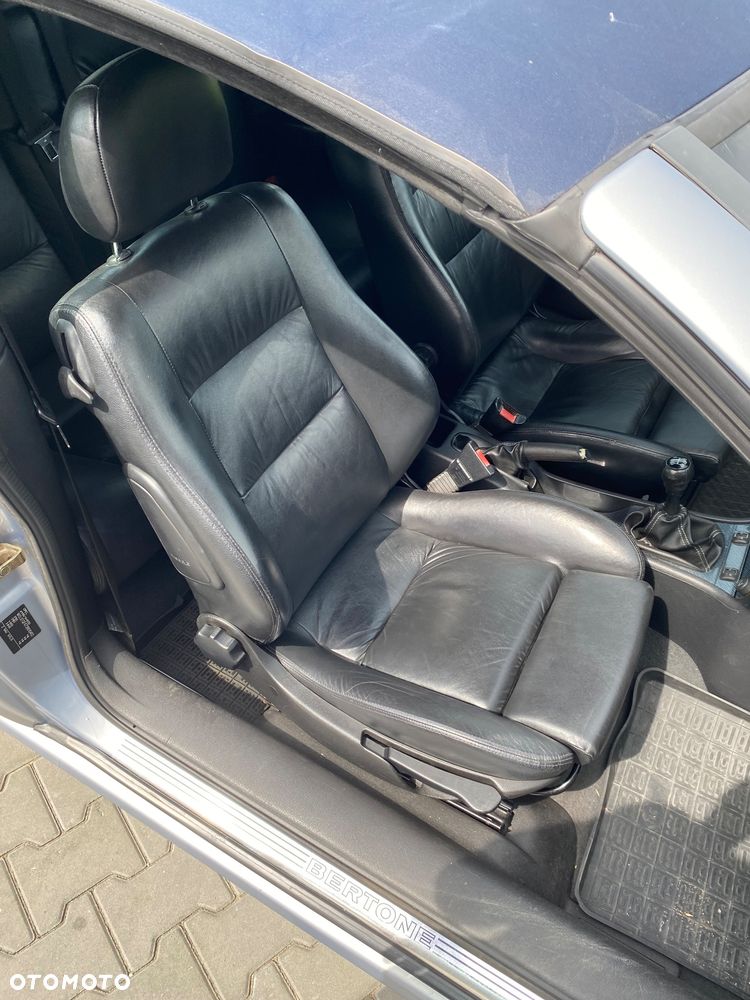 Opel Astra 2.2 Bertone - 18