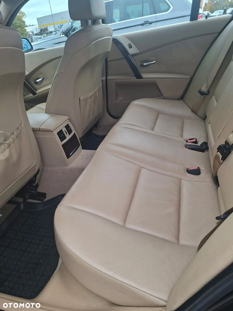 BMW Seria 5 - 8