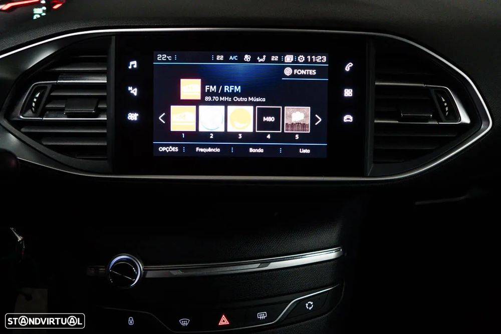 Peugeot 308 SW 1.5 BlueHDi Style - 30