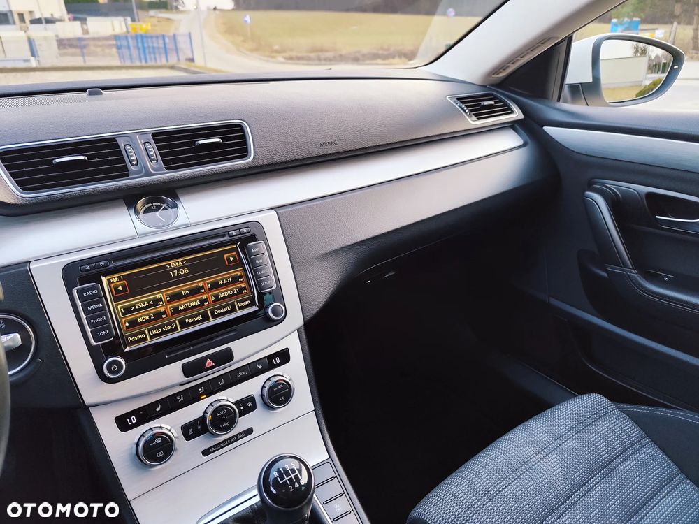 Volkswagen CC 2.0 TDI 4Motion BlueMotion Technology - 28