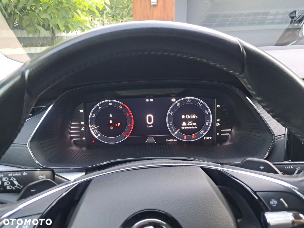 Skoda Octavia 2.0 TDI DSG Exclusive - 19