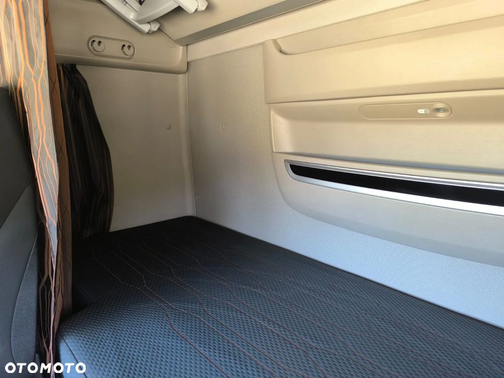 DAF XF 106 480 STANDARD, SUPER SPACE CAB! - 26